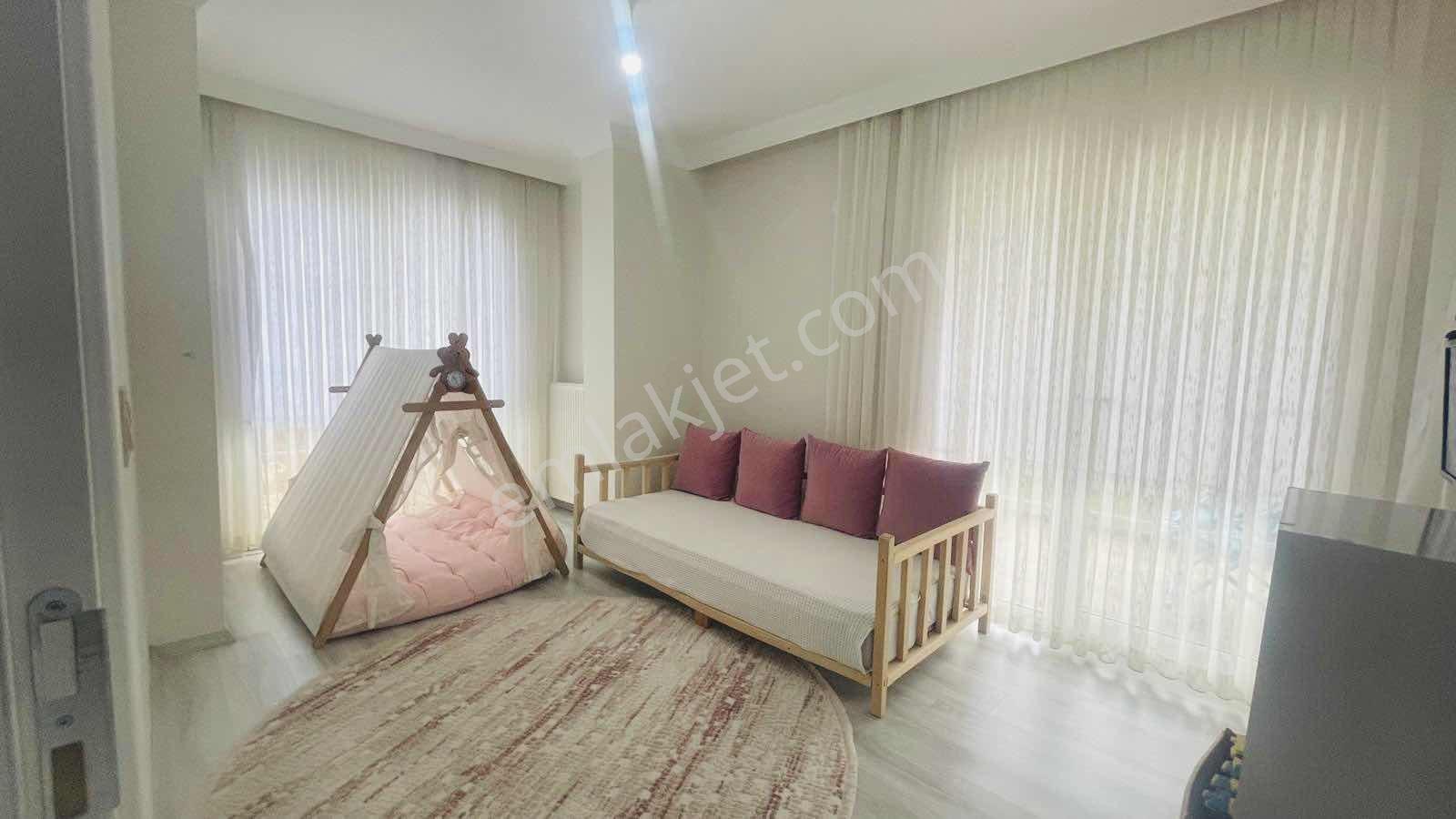 Köşebaşı 310m2 Arsa İçinde Müstakil 5+1 İskanlı Lüx Villa - Görsel 19