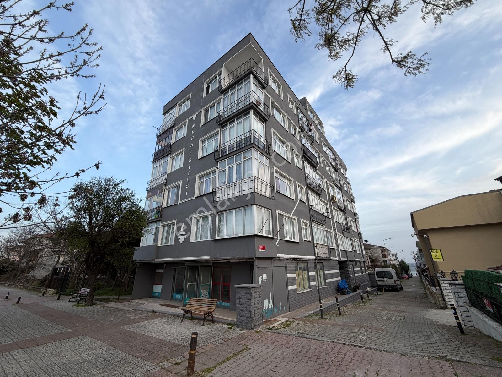 Varlı Kent'ten Kamiloba'da Deniz Manzaralı Geniş 2+1 Arakat - Görsel 24