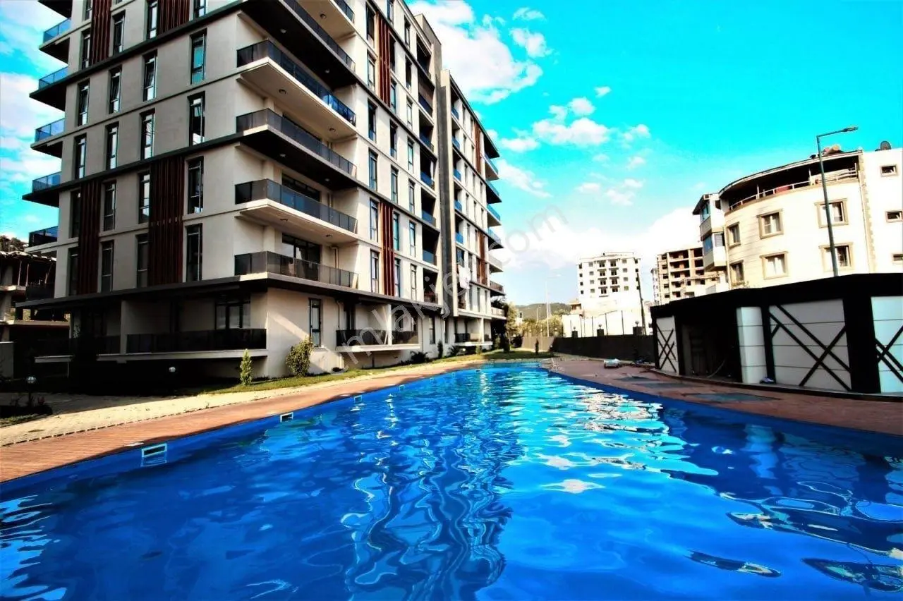 𝄞blue Life Egen'den Kadıköy'de Elit Sitede Yüzme Havuzlu Ebv Banyolu Arakat Ayrı Mutfak 3+1 Daire