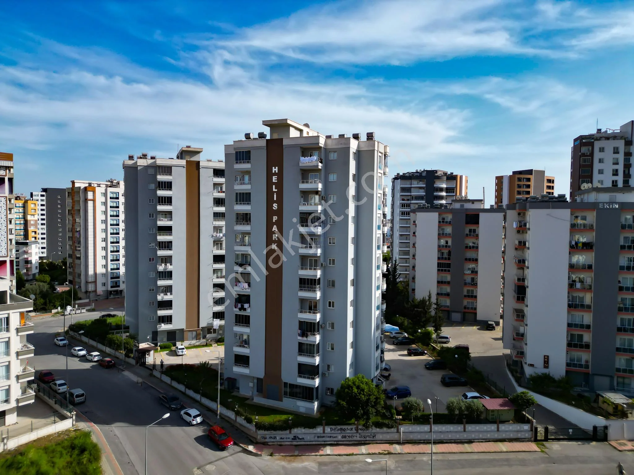 Mersin Yenişehir Çiftlikköyde Satılık 3+1 Daire