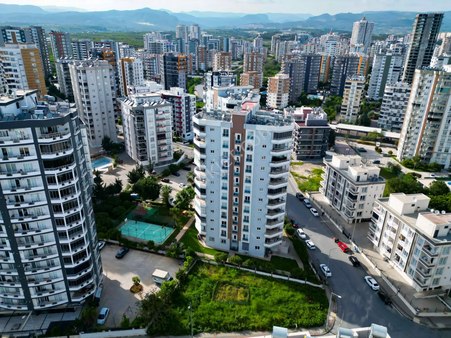 Mersin Yenişehir Çiftlikköyde Satılık 3+1 Daire - Görsel 4