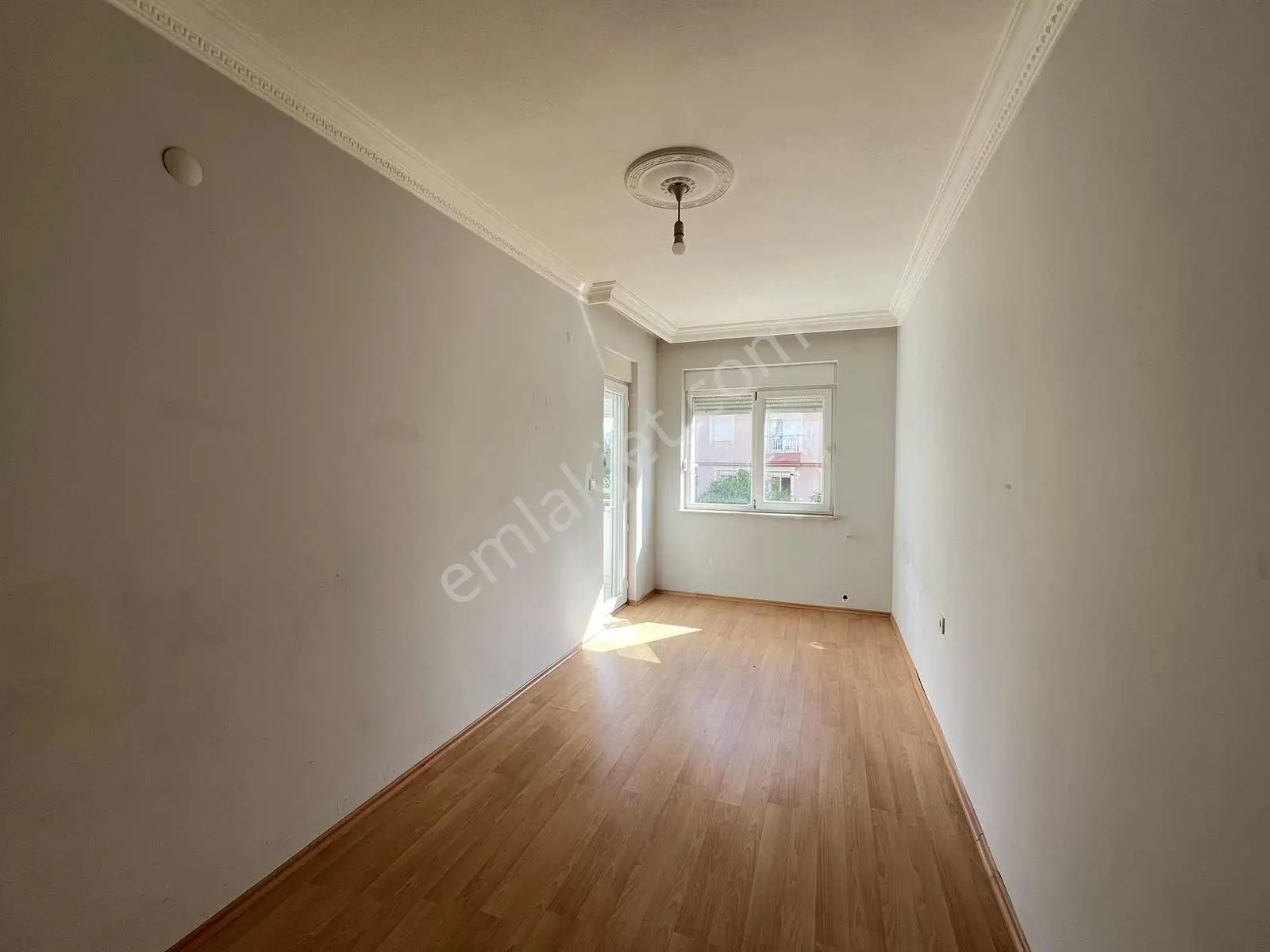 Ahatlı Ana Cadde Üzeri Kiralık 2+1 Ayrı Mutfaklı Daire - Görsel 4