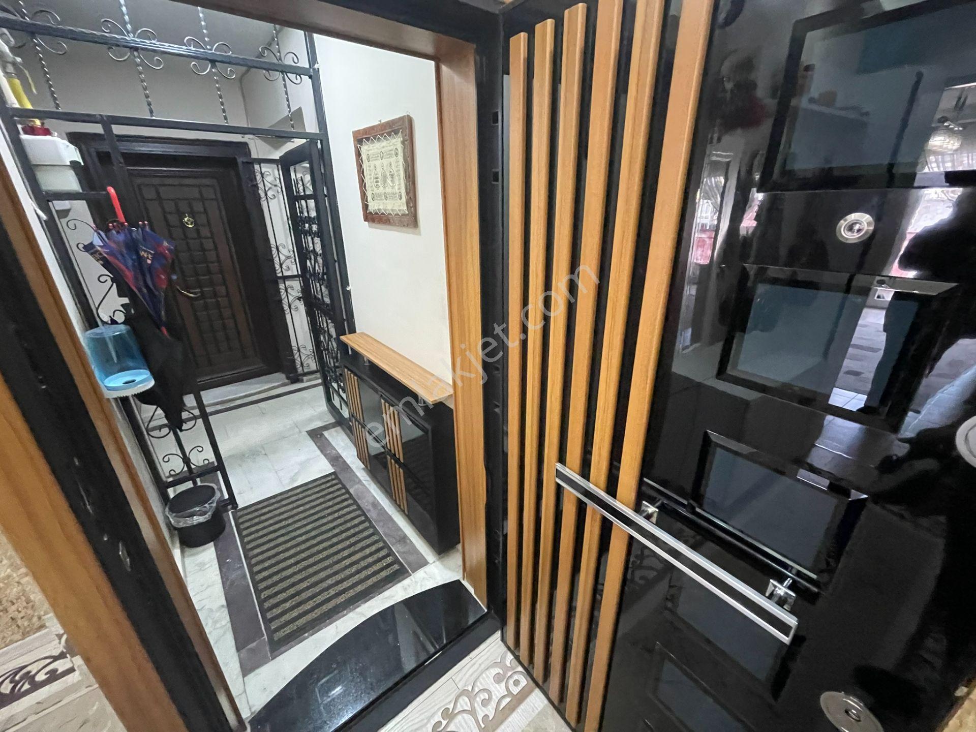 İzmir Güneşli Mahallesi Yağheneler Meydanında Geniş Daire! - Görsel 32