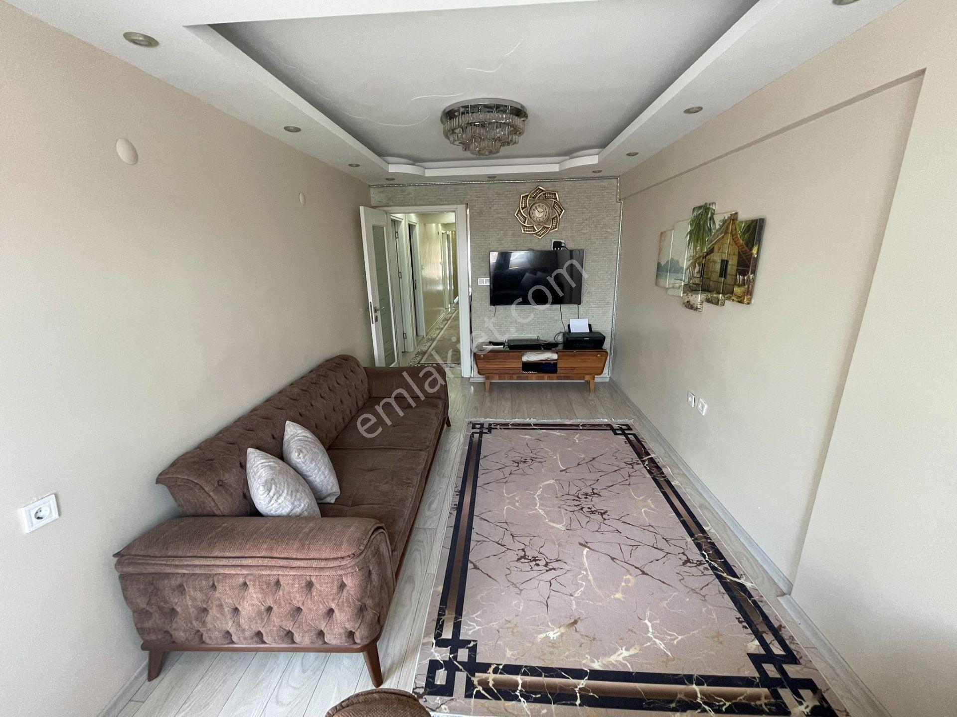 İzmir Güneşli Mahallesi Yağheneler Meydanında Geniş Daire! - Görsel 26