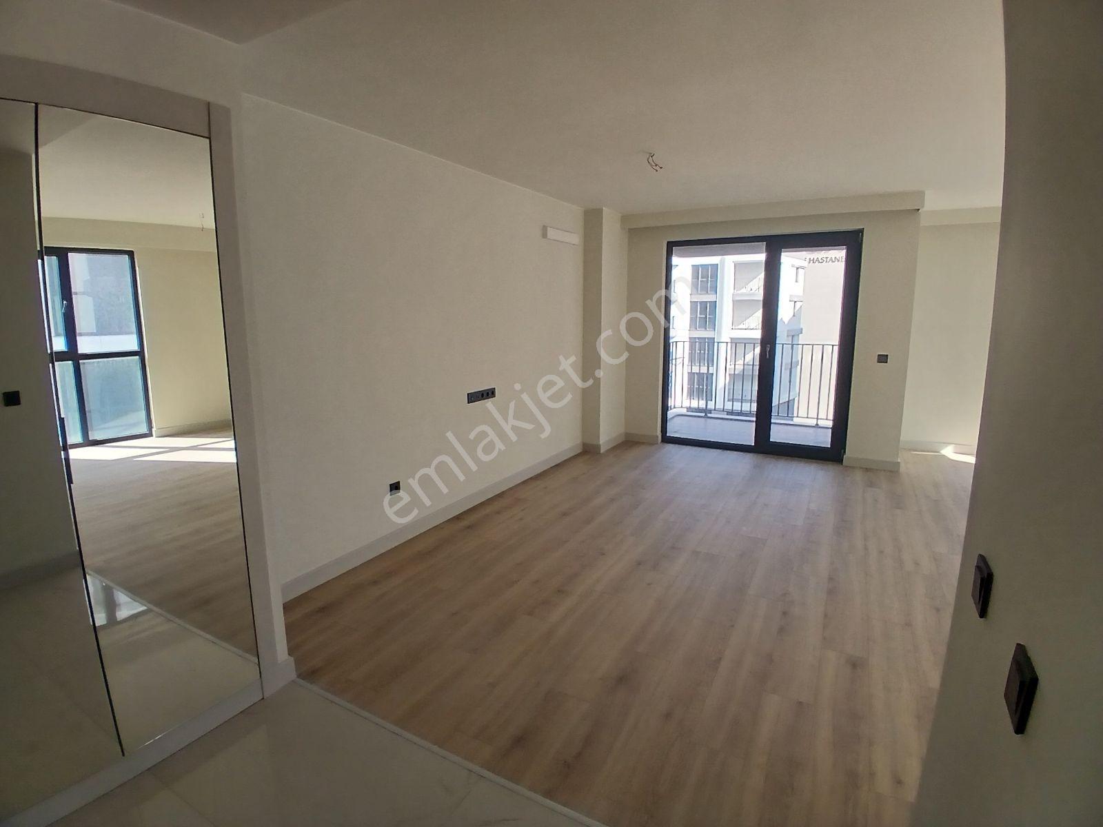 | Kiralık | Sinpaş | Boulevard Sefaköy | 4 + 1 | Daire | - Görsel 13