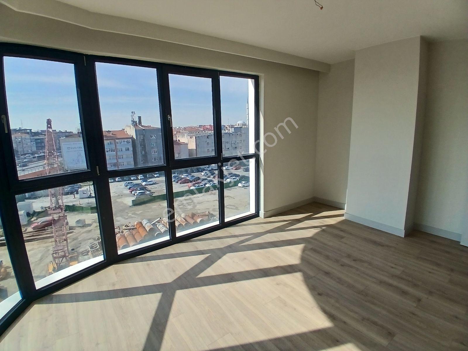 | Kiralık | Sinpaş | Boulevard Sefaköy | 4 + 1 | Daire | - Görsel 24