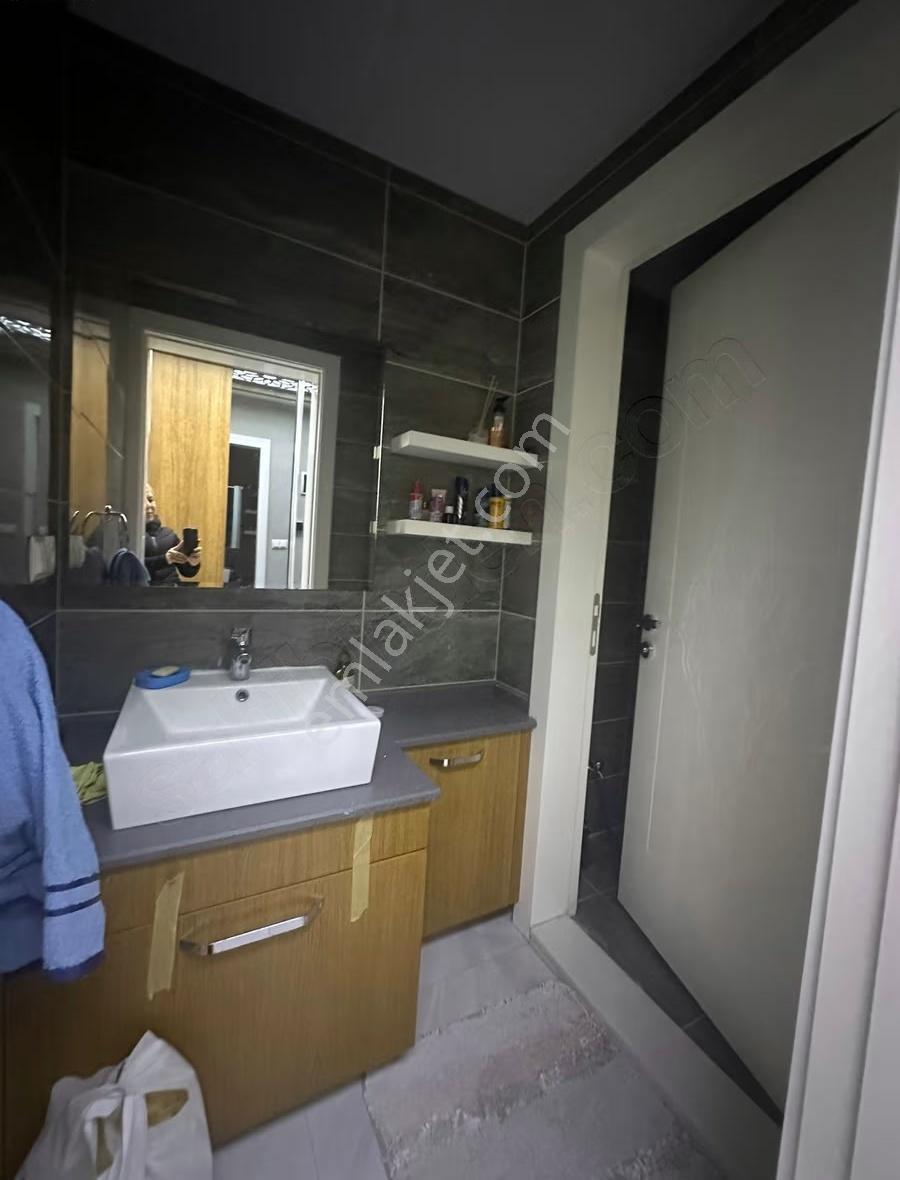 Selçukbey Mahallesi 3+1 Ebeveyn Banyolu Panjurlu Satılık Daire - Görsel 2
