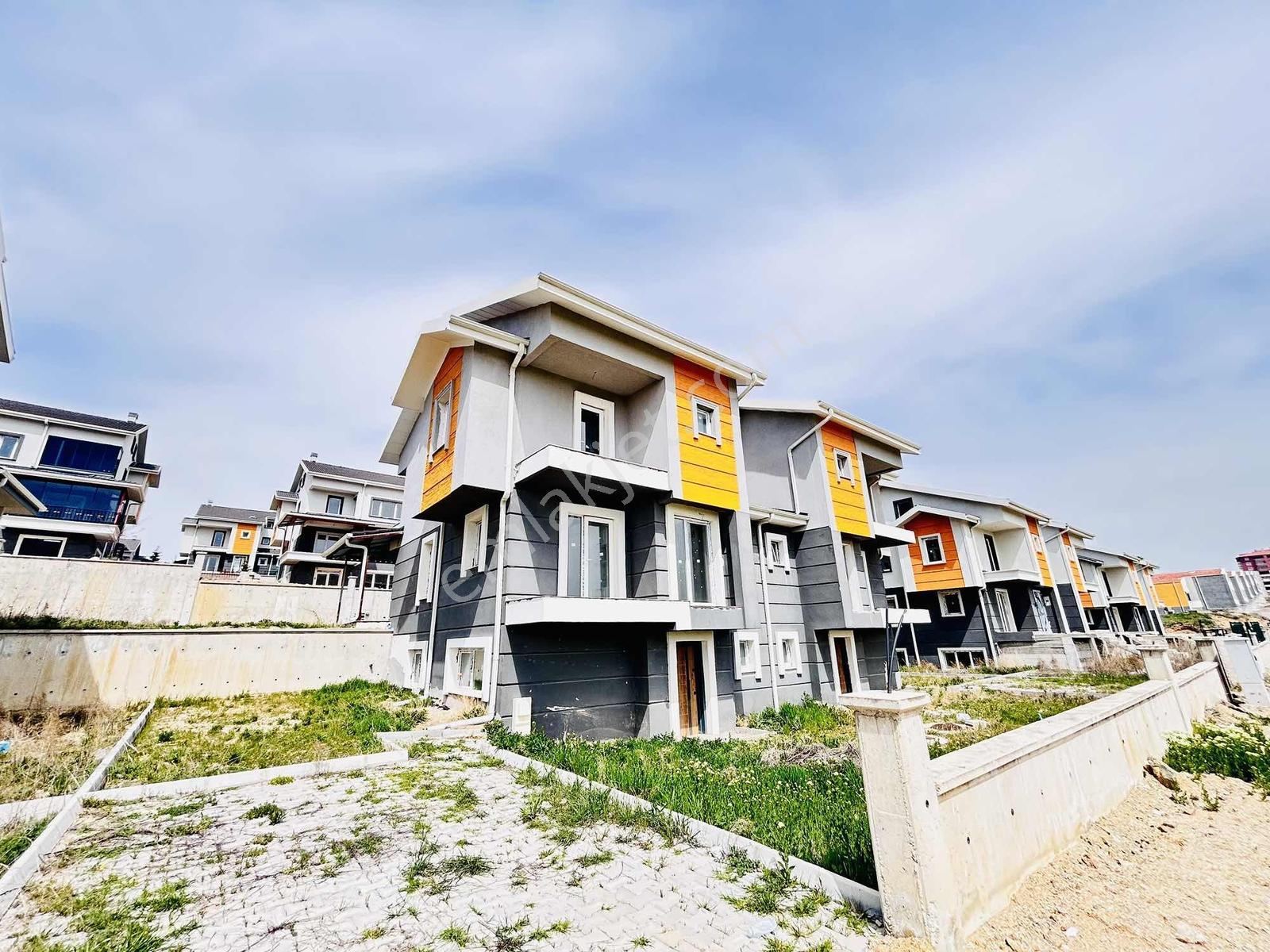 Alcı Mahallesi Müstakil Havuzlu 5+2 Anahtar Teslim Villa - Görsel 22
