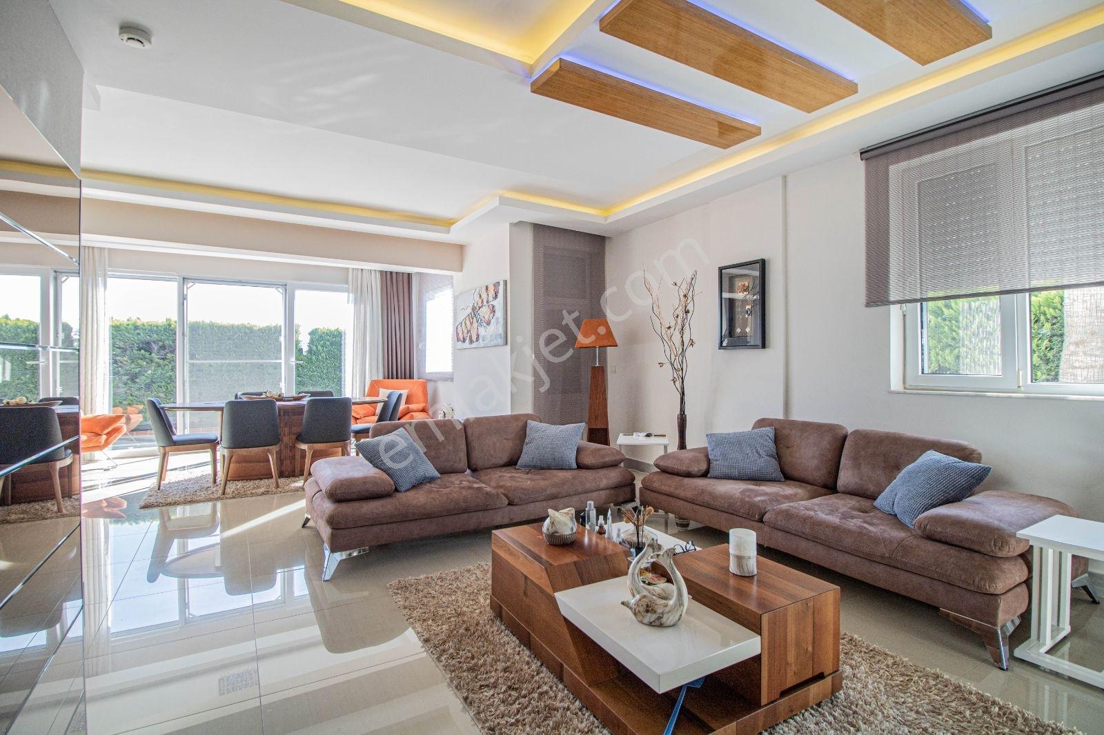 Falezlerde Havuzlu Tam Müstakil 5+1 Villa - Görsel 6