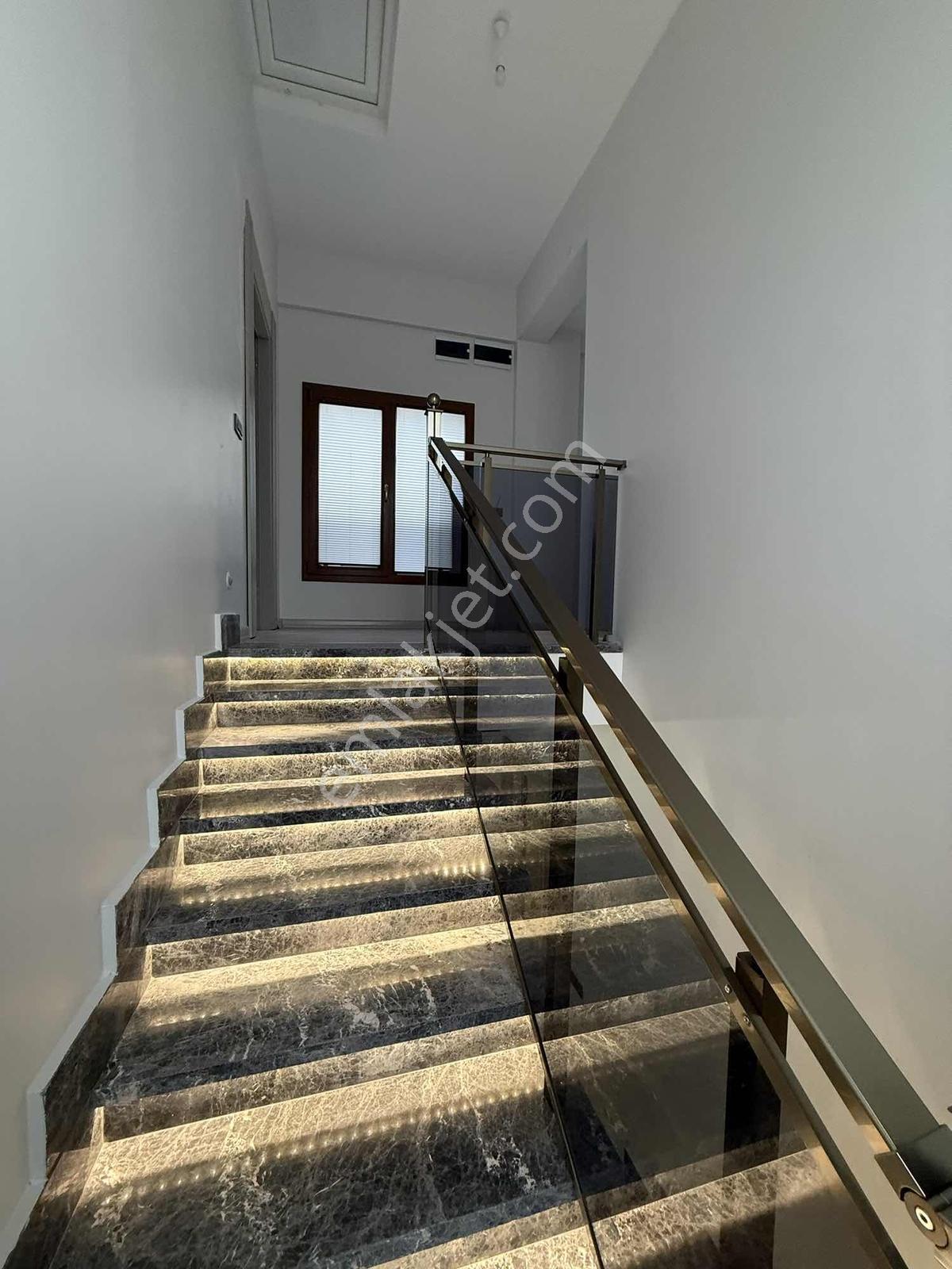 Hisarcık Mah Satılık Meskenli Bağımsız Arsa Paylı Eşyalı Villa - Görsel 8