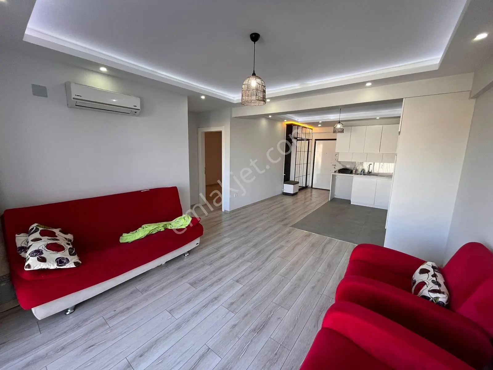 Fethiye Akarca Mahallesinde Asansörlü Şık Binada 2+1 Daire - Görsel 2