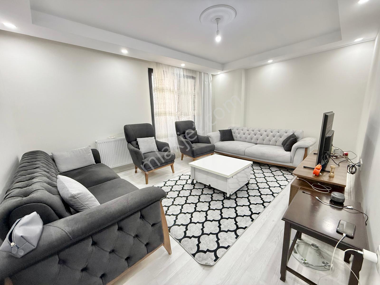 Loft'tan Fevziçakmak Mah 2+1 80m2 Yeni Bina 1.kat Daire