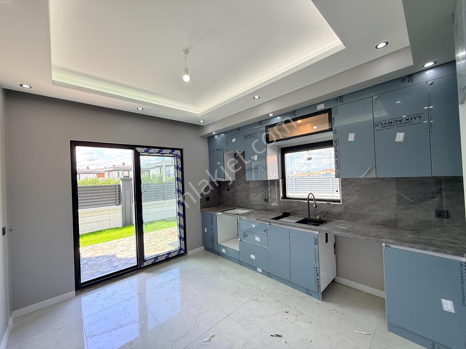 Cb Akademi Kartepe Sarımeşe Butik Site Satılık 4+1 Sıfır Villa - Görsel 34