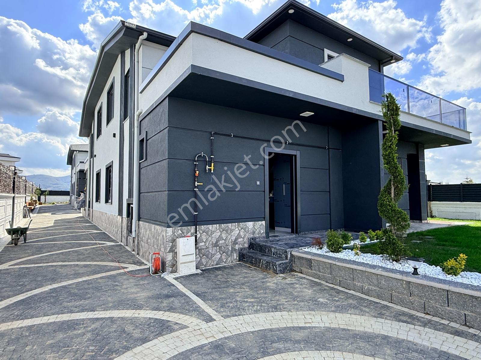Cb Akademi Kartepe Sarımeşe Butik Site Satılık 4+1 Sıfır Villa - Görsel 17