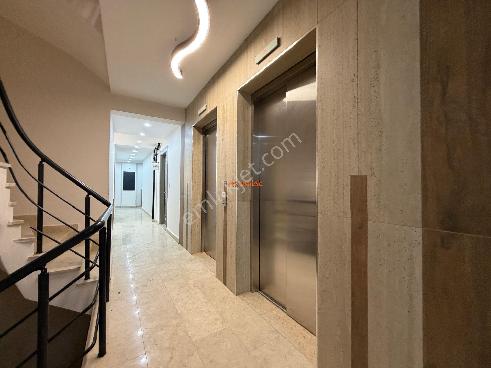 As Emlak'tan 1+1 Altunizade Ay Konakları Otoparklı Teraslı Daire - Görsel 29