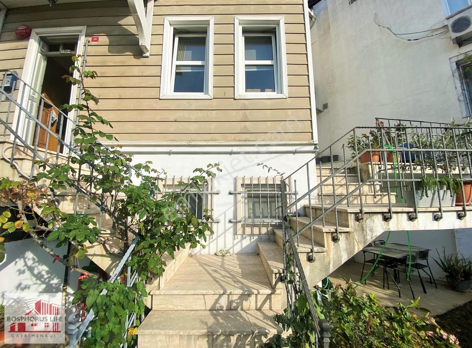 Büyükdere Sahile 50m Bahçeli Müstakil Ahşap Villa (ikiz Villa) - Görsel 25