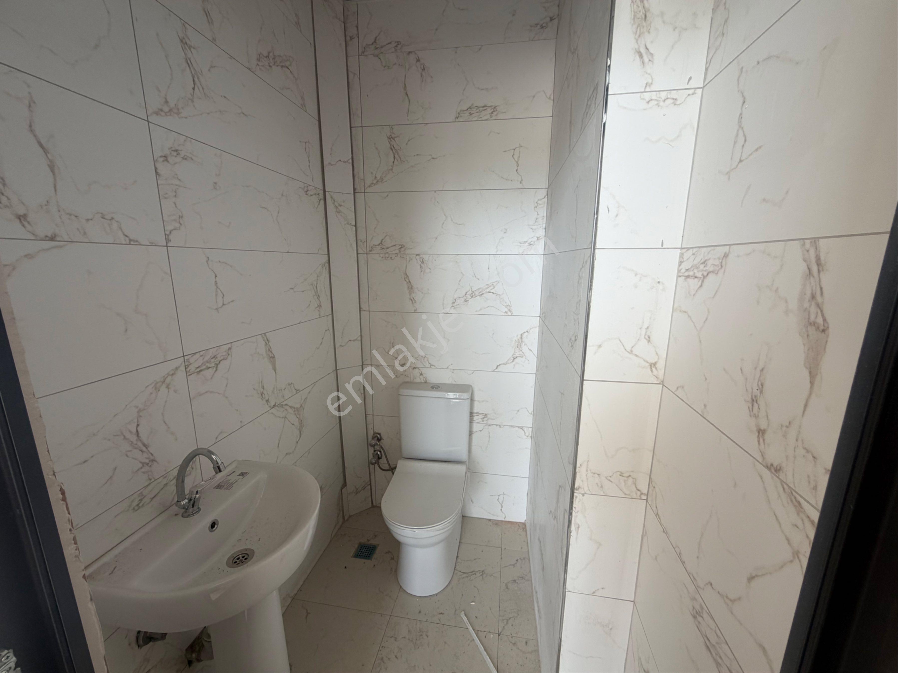 Kemalpaşa Sekiz Eylül Kiralık 40m2 Dükkan - Görsel 9