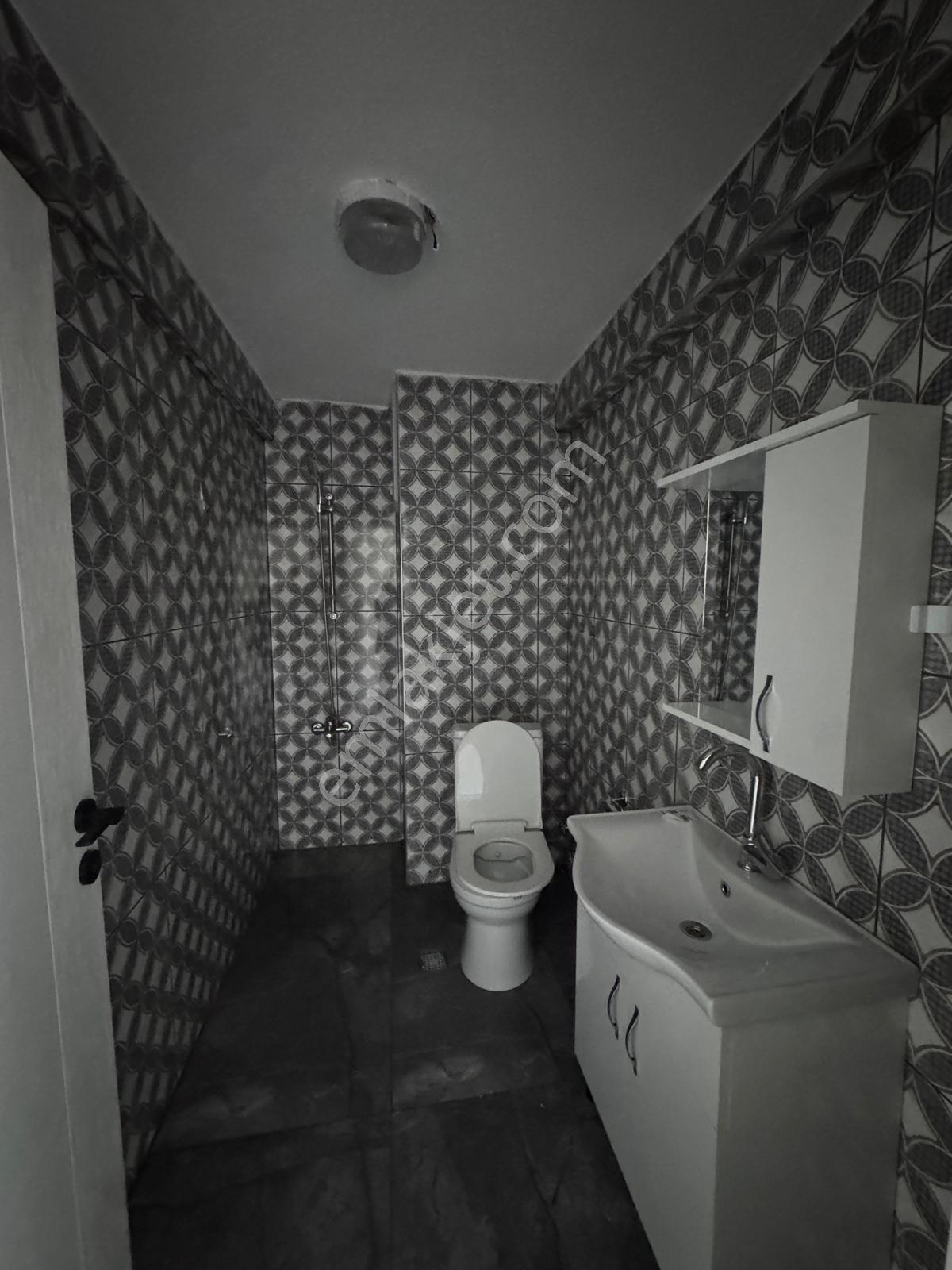 Kurtuluşta Kiralık İçi Yenilenmiş Daire - Görsel 7