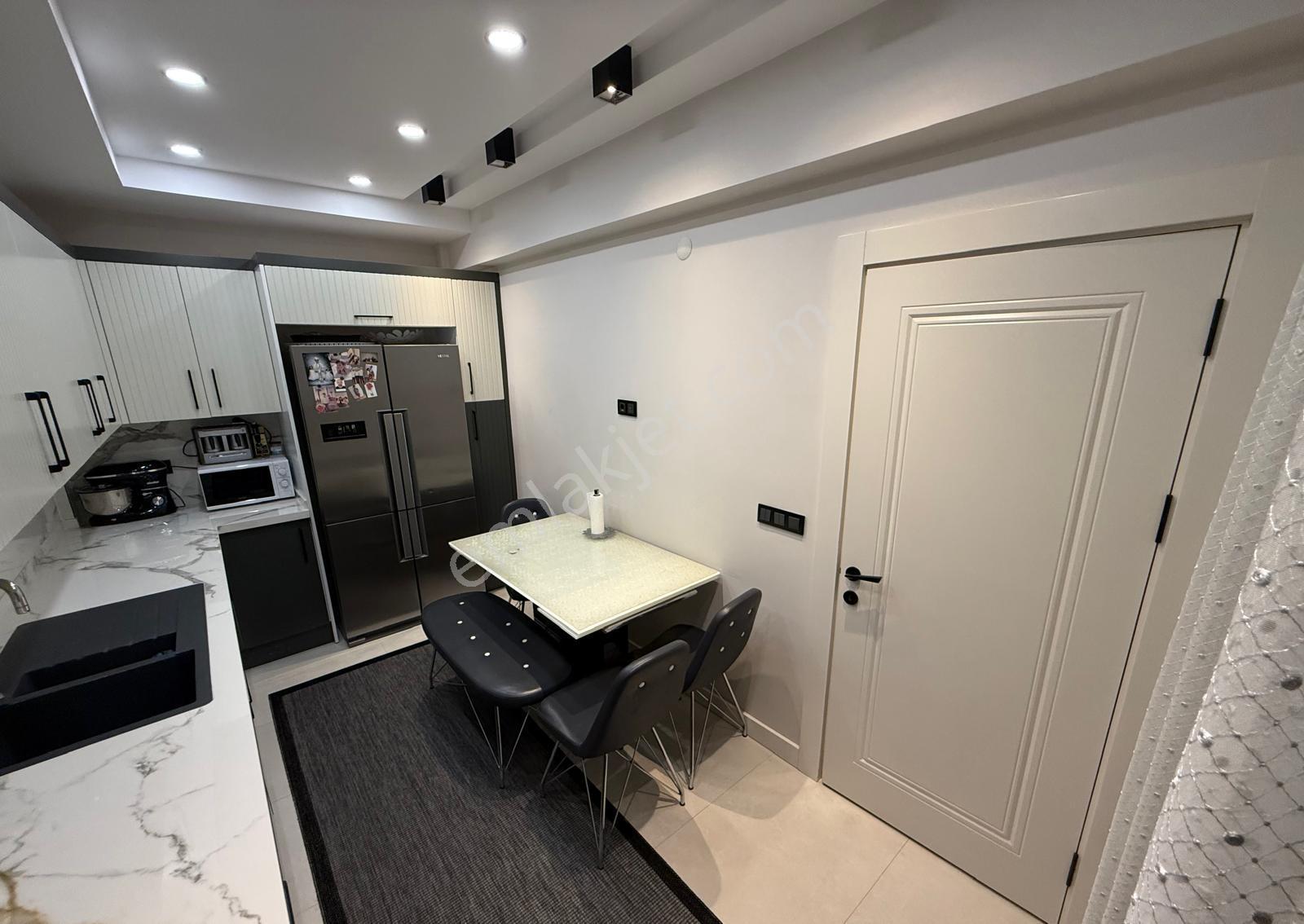 Menderes Turyap'tan Gölcükler Mh. 4+1 Müstakil Bahçeli Villa - Görsel 2