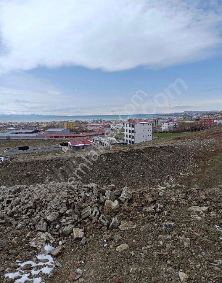Manzaralı Göl Cepheli Arsa Acil Satılıktır(yatırımlık Ve Dört Şeritli Yol Yapılıyor Bu Bir Fırsat) - Görsel 3