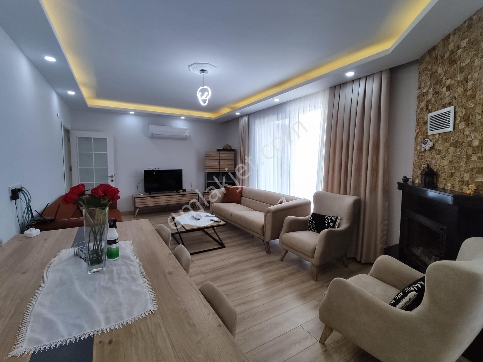 Akbük Merkezde 6+1 Tam Müstakil Havuzlu Villa Kaçmaz !!! - Görsel 27