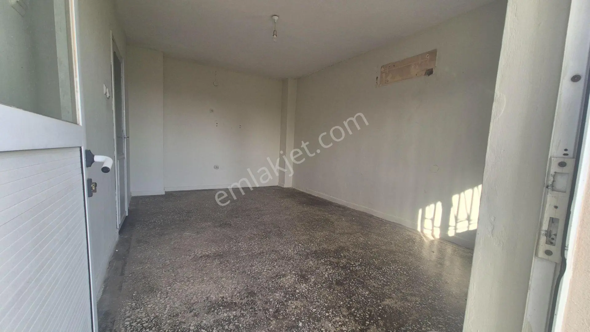 Mersin Toroslar Akbelen Kiralık 2+1 Daire - Görsel 3