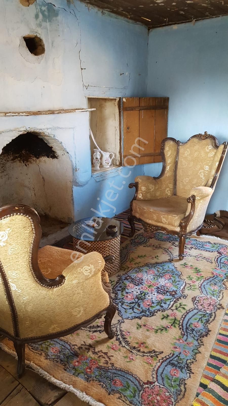 Ödemiş'te Müstakil Tarihi Taş Ev - Görsel 25