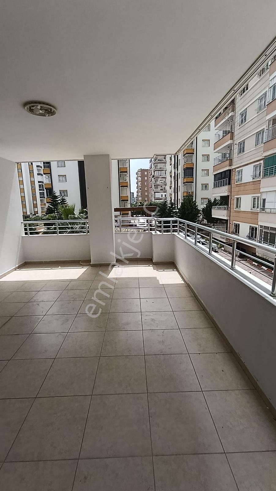 Kozan Gayrimenkulden Flora Parkta Geniş Lüks Daire - Görsel 6