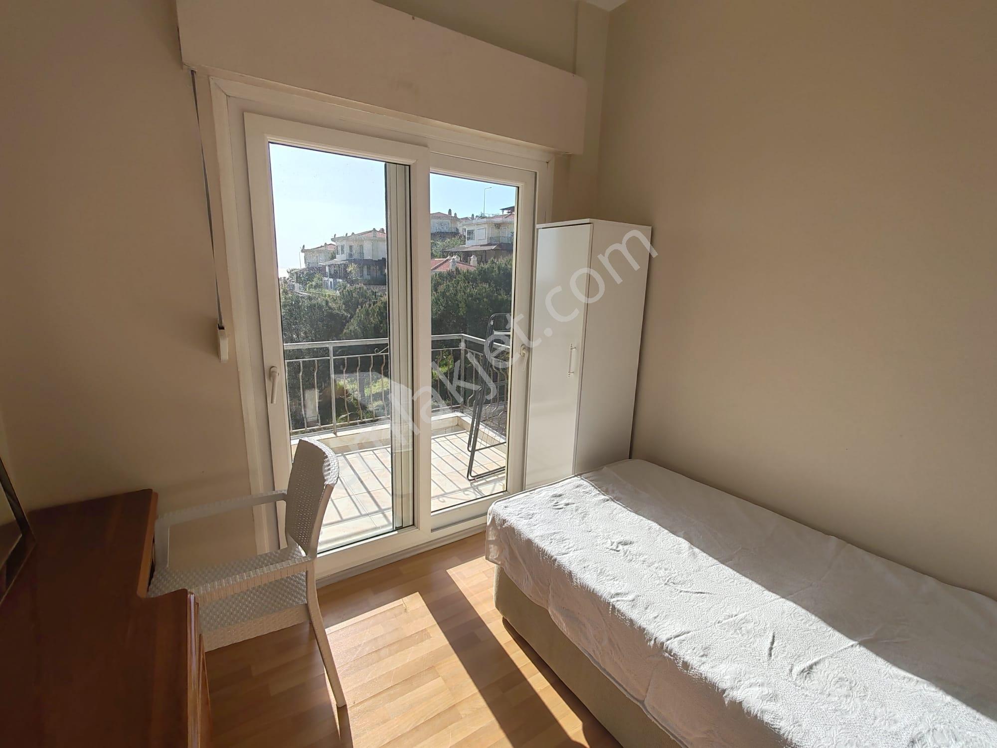 Seferihisar Atatürk Mahallesi Kiralık Deniz Manzaralı Lüx Villa - Görsel 26