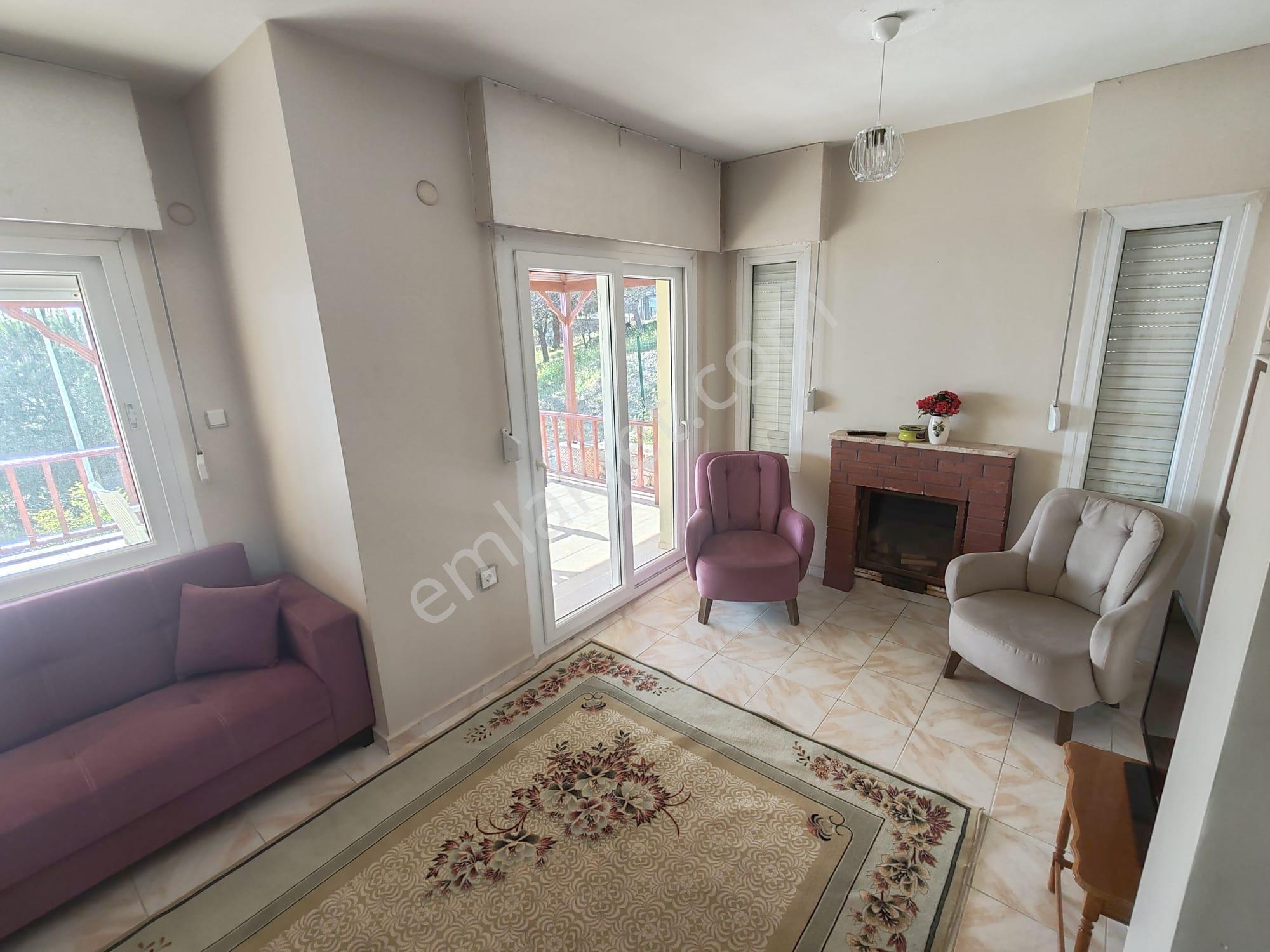 Seferihisar Atatürk Mahallesi Kiralık Deniz Manzaralı Lüx Villa - Görsel 15