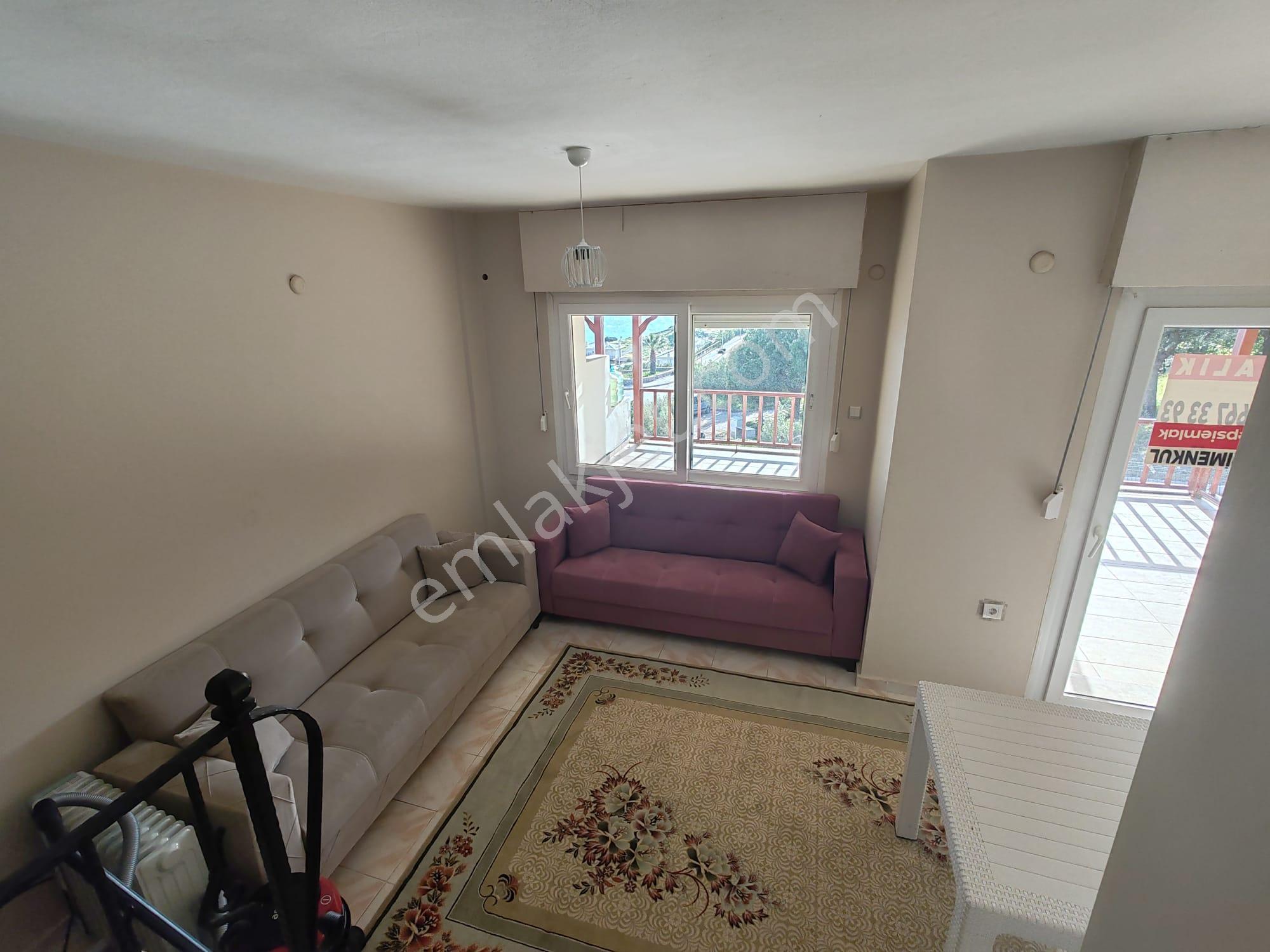 Seferihisar Atatürk Mahallesi Kiralık Deniz Manzaralı Lüx Villa - Görsel 14