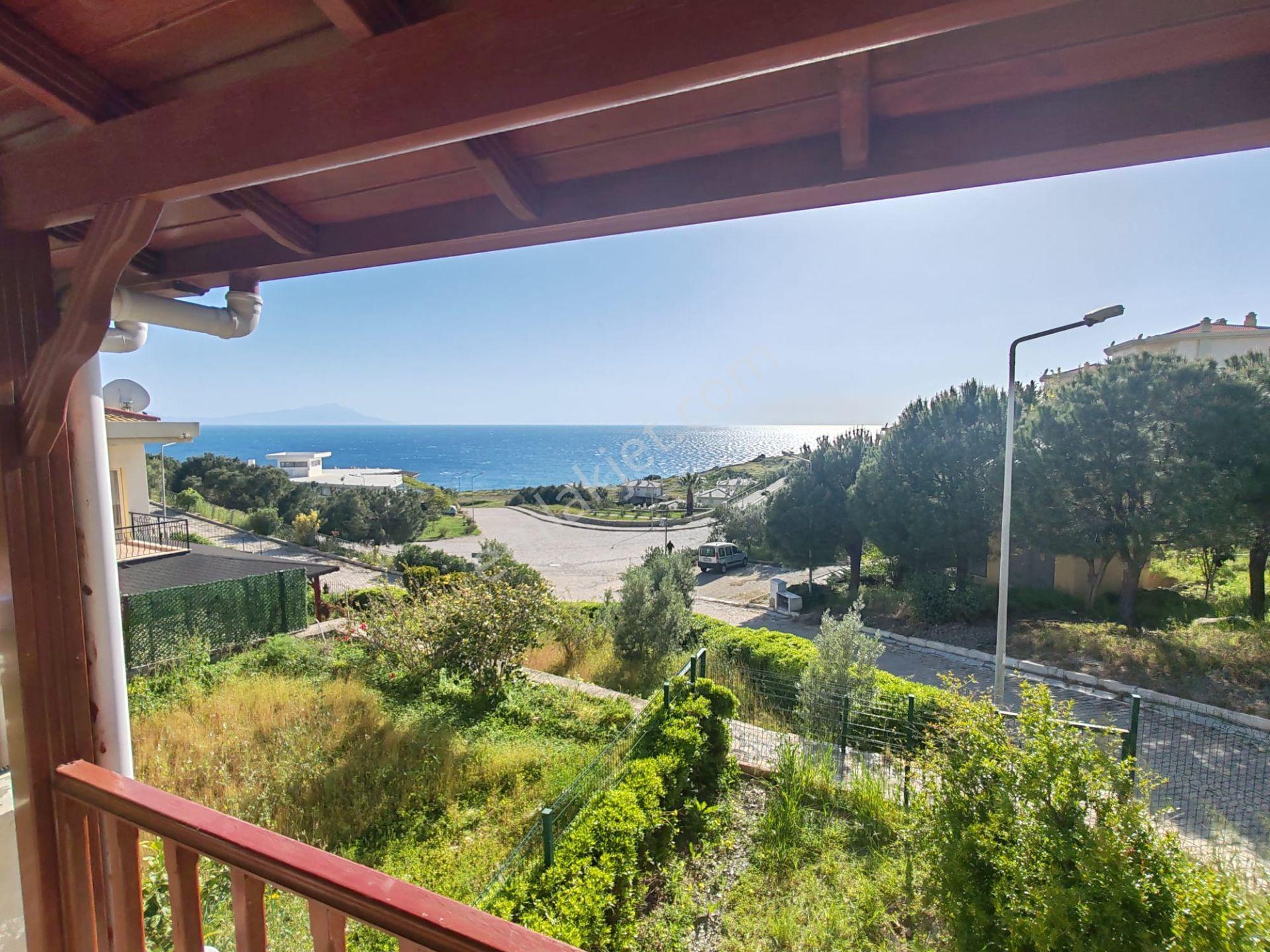 Seferihisar Atatürk Mahallesi Kiralık Deniz Manzaralı Lüx Villa - Görsel 20