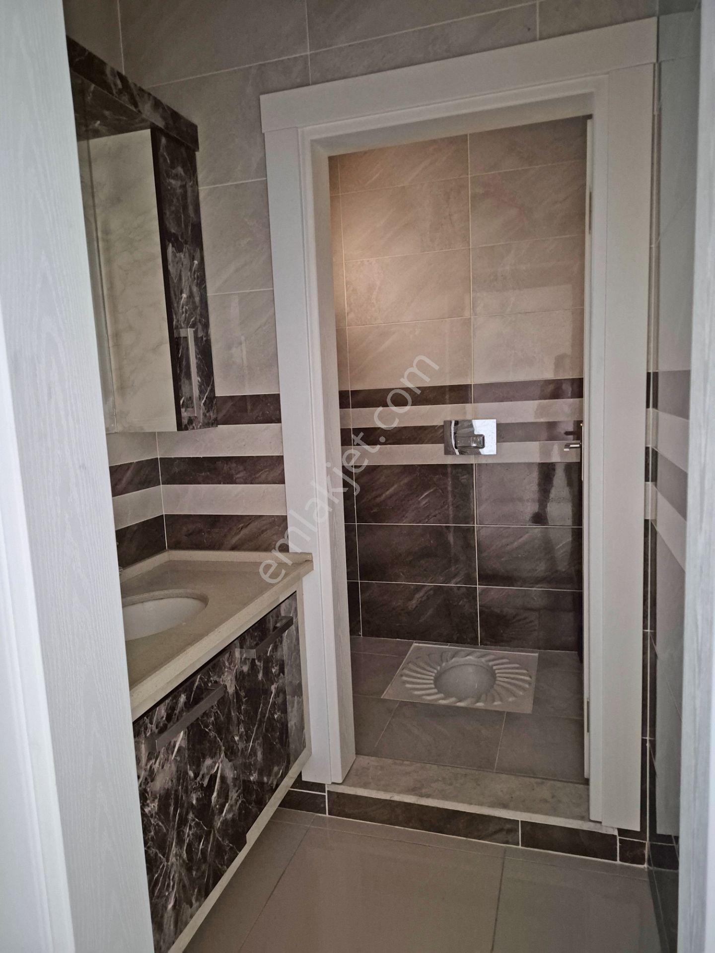 Aydoğdu Mah.'de Lüks İşçilikli Geniş Ara Kat 3+1 Kiralık Daire - Görsel 34
