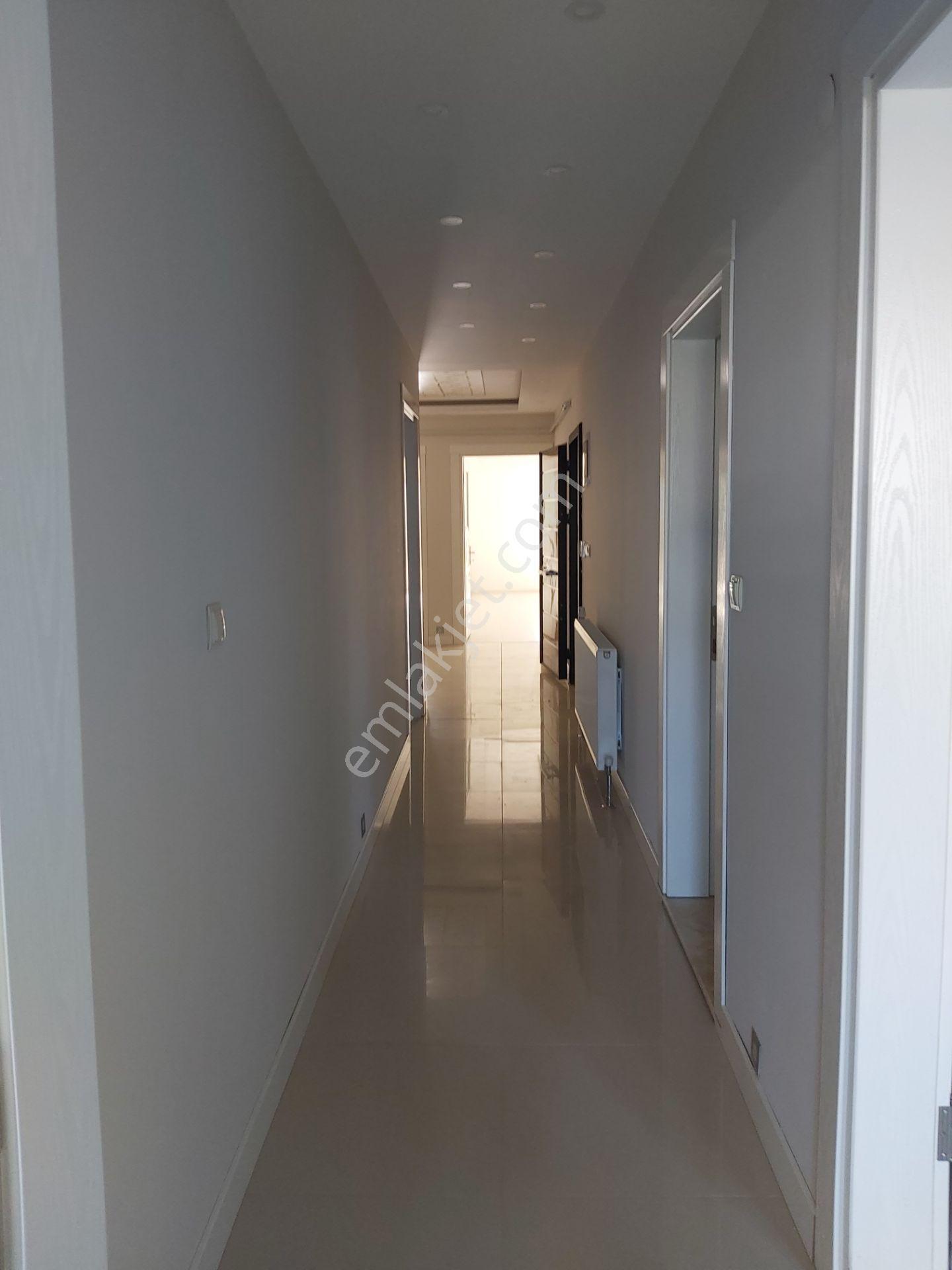 Aydoğdu Mah.'de Lüks İşçilikli Geniş Ara Kat 3+1 Kiralık Daire - Görsel 20