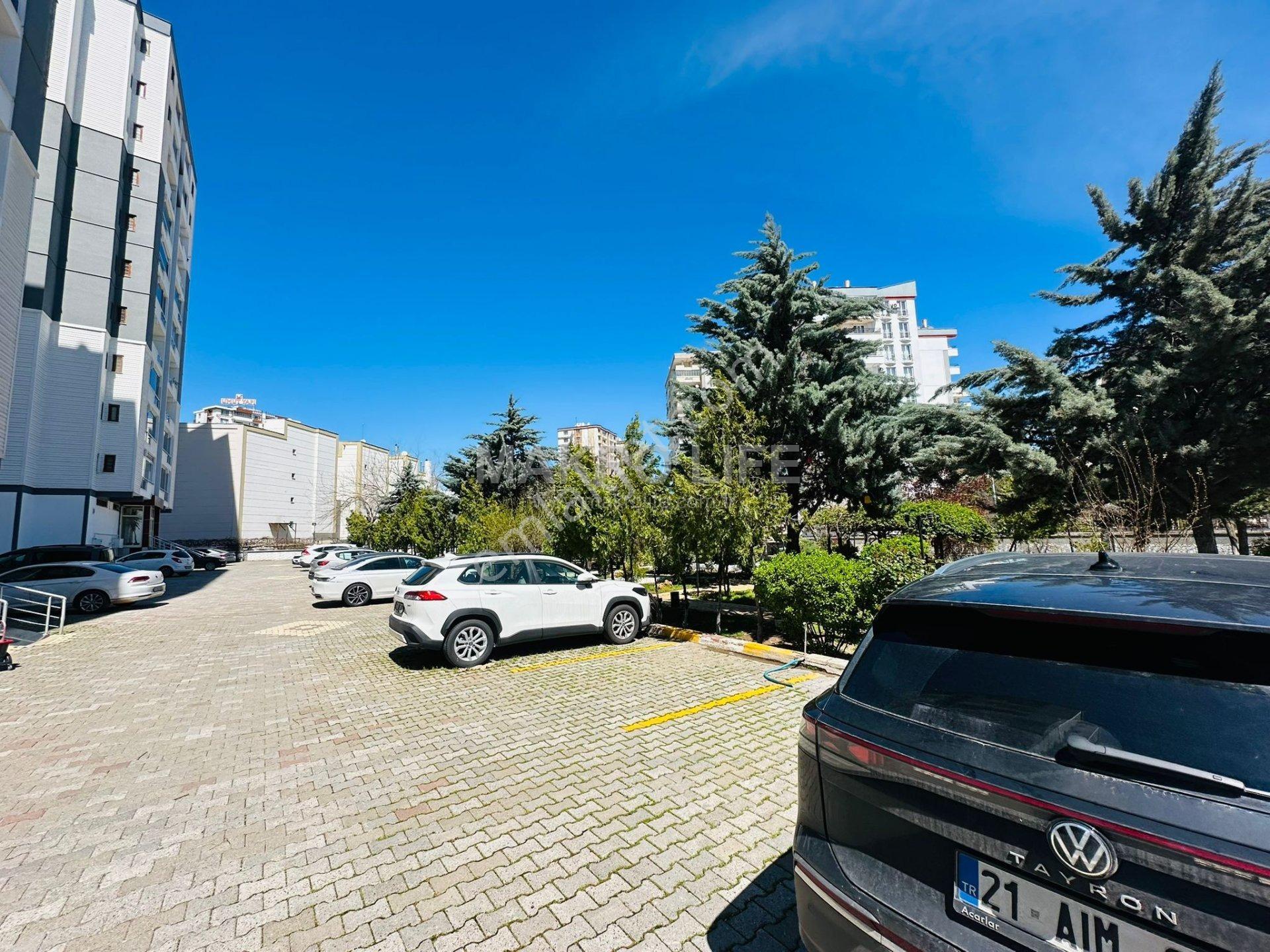 Dünya Kavşağına Sıfır Manzaralı Ultra Lüx İçi Yapılı 4+1 - Görsel 26