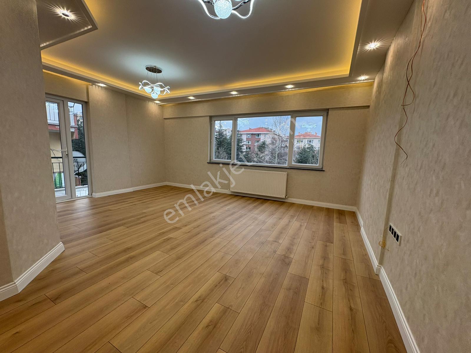 **vadi Manzaralı Ultra Lüks Ara Kat 3+1+2 Banyolu Güney Cephe - Görsel 19