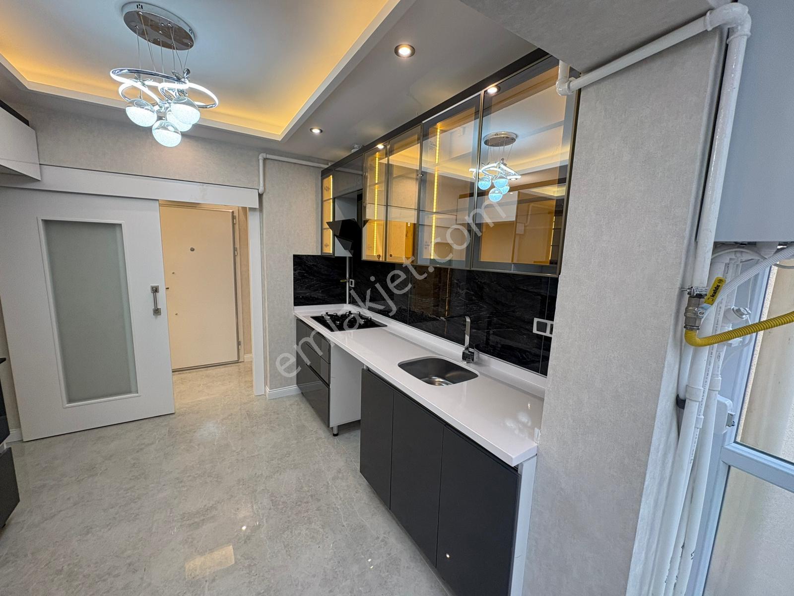 **vadi Manzaralı Ultra Lüks Ara Kat 3+1+2 Banyolu Güney Cephe - Görsel 6