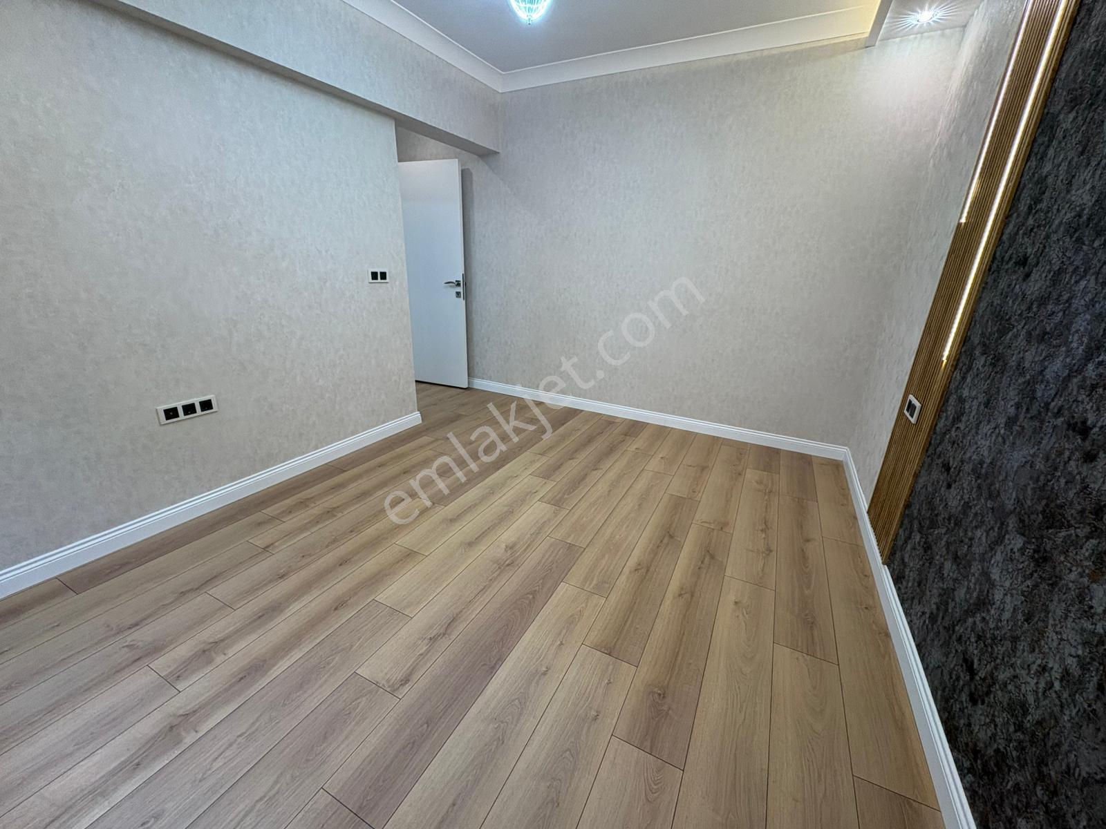 **vadi Manzaralı Ultra Lüks Ara Kat 3+1+2 Banyolu Güney Cephe - Görsel 26