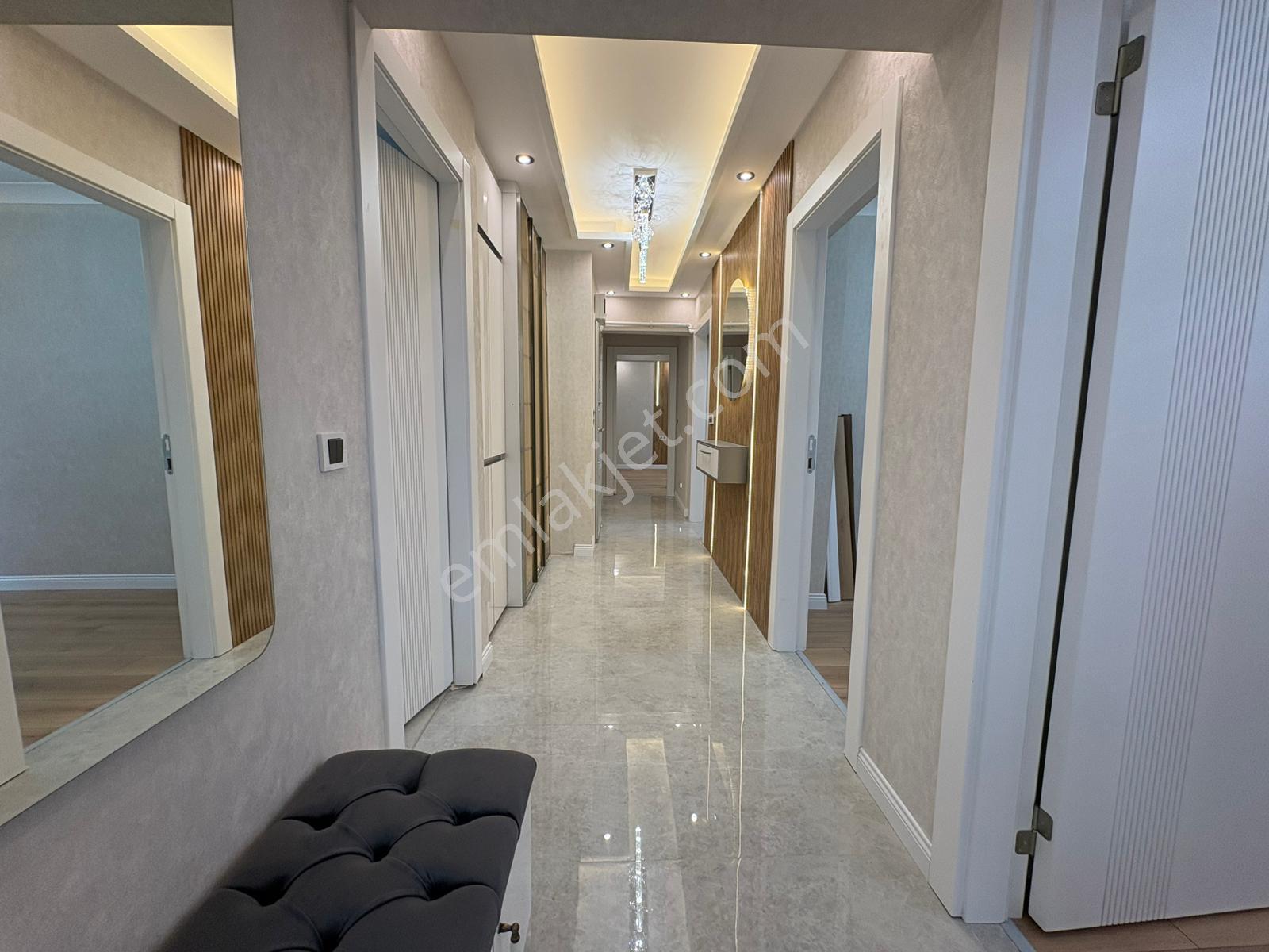 **vadi Manzaralı Ultra Lüks Ara Kat 3+1+2 Banyolu Güney Cephe - Görsel 15