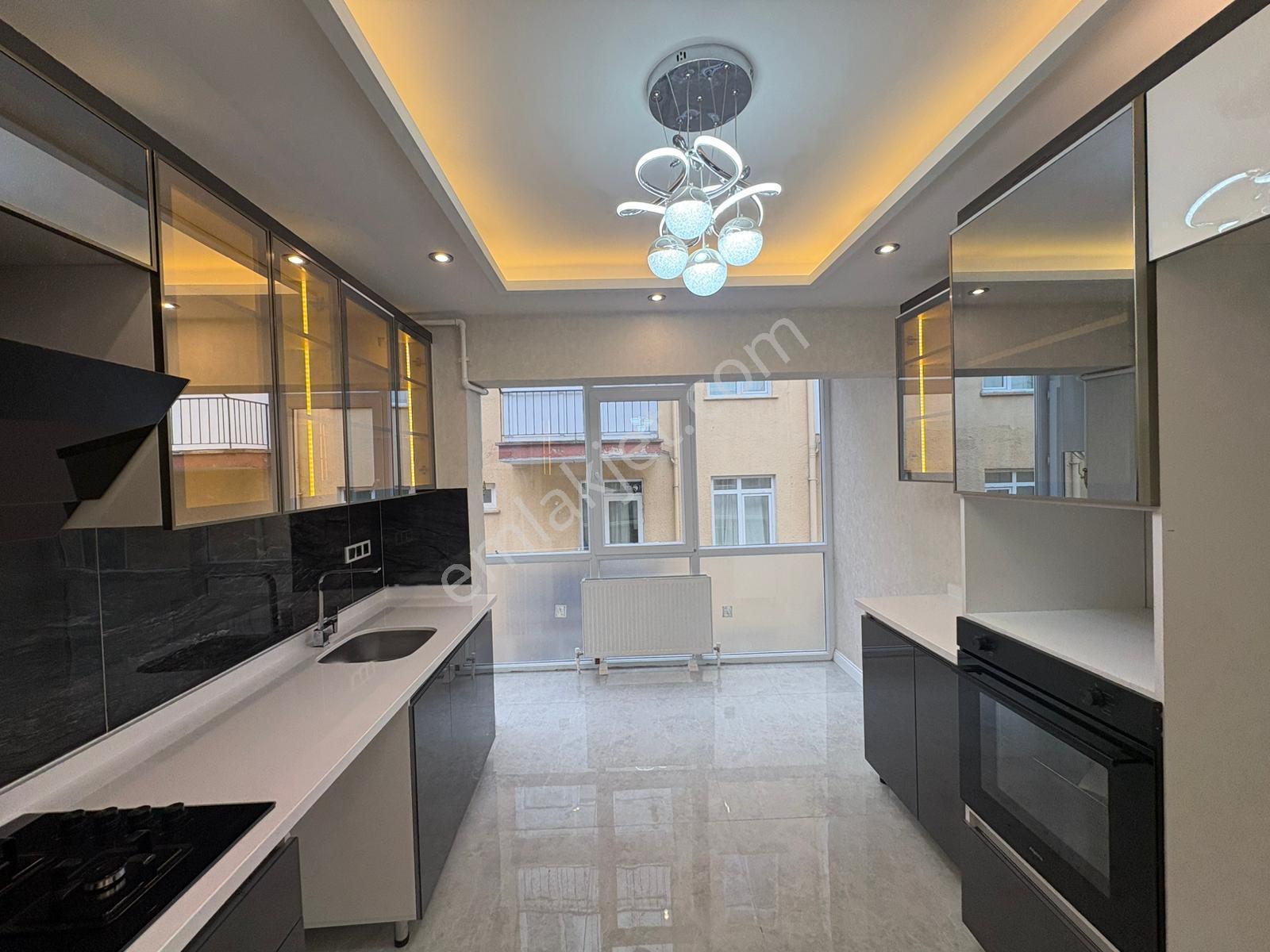 **vadi Manzaralı Ultra Lüks Ara Kat 3+1+2 Banyolu Güney Cephe - Görsel 21
