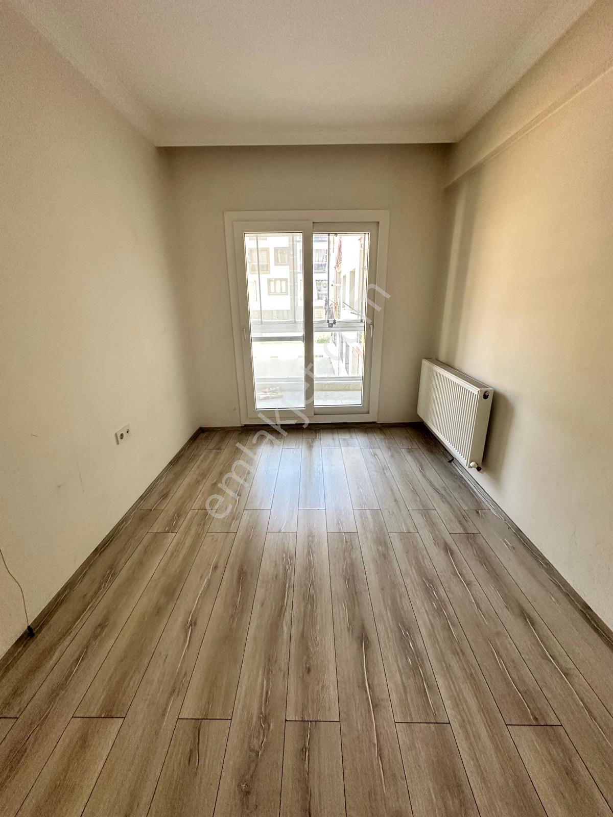 Zeki Emlak'tan Muradiye Mahallesinde 2+1 Ara Kat Kiralık Daire - Görsel 12
