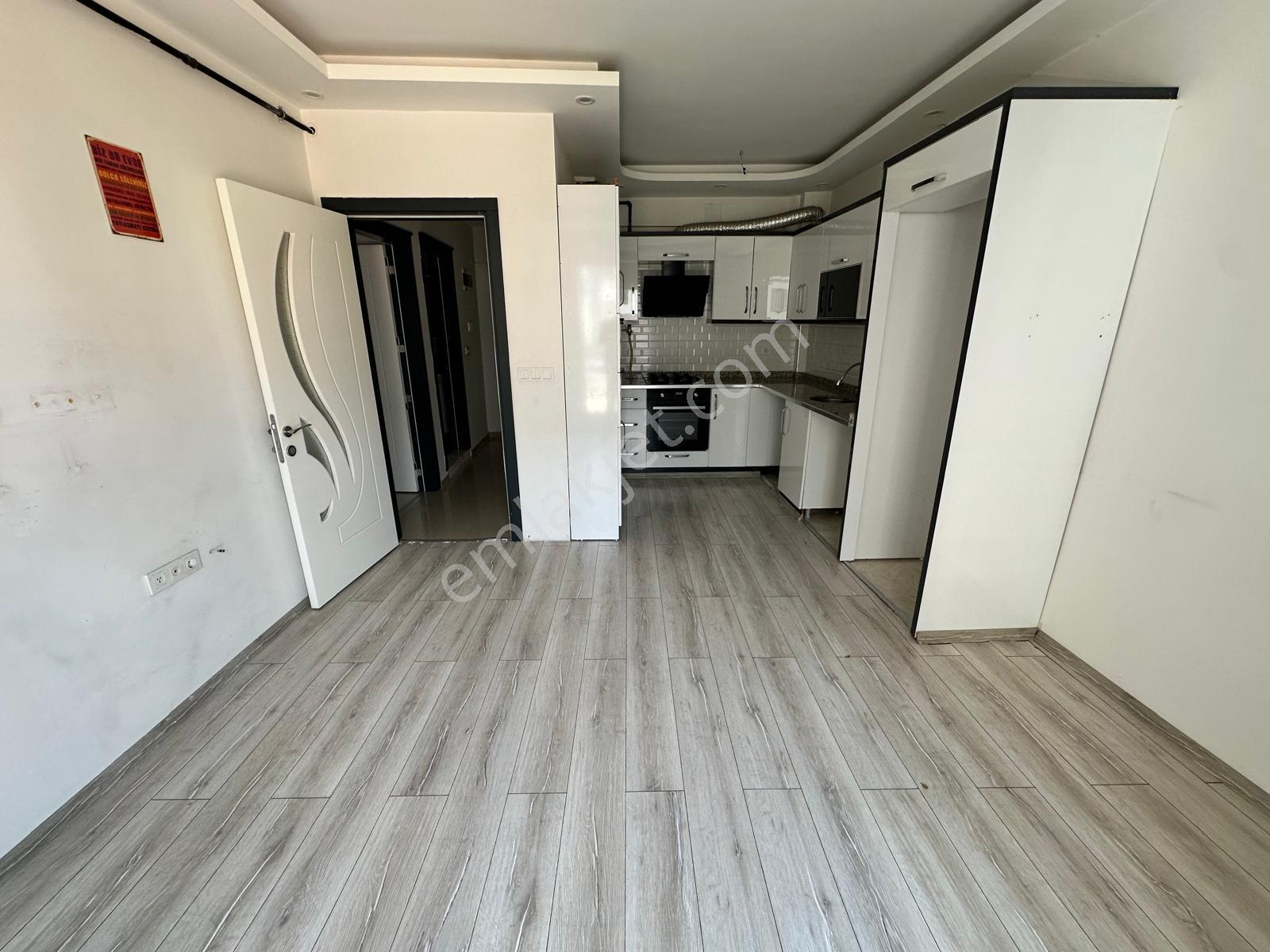 Zeki Emlak'tan Muradiye Mahallesinde 2+1 Ara Kat Kiralık Daire - Görsel 7