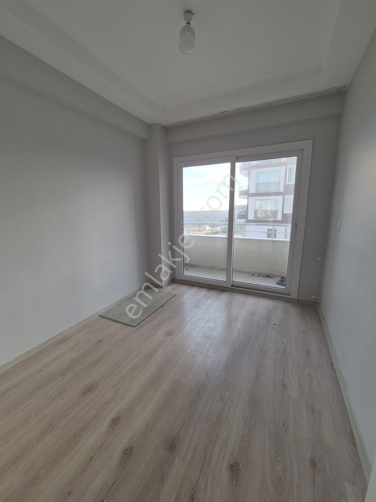 Gültepe'de 1+1 Klimalı 3'lü Ankastreli Ve Şofbenli Kiralık Daire - Görsel 12