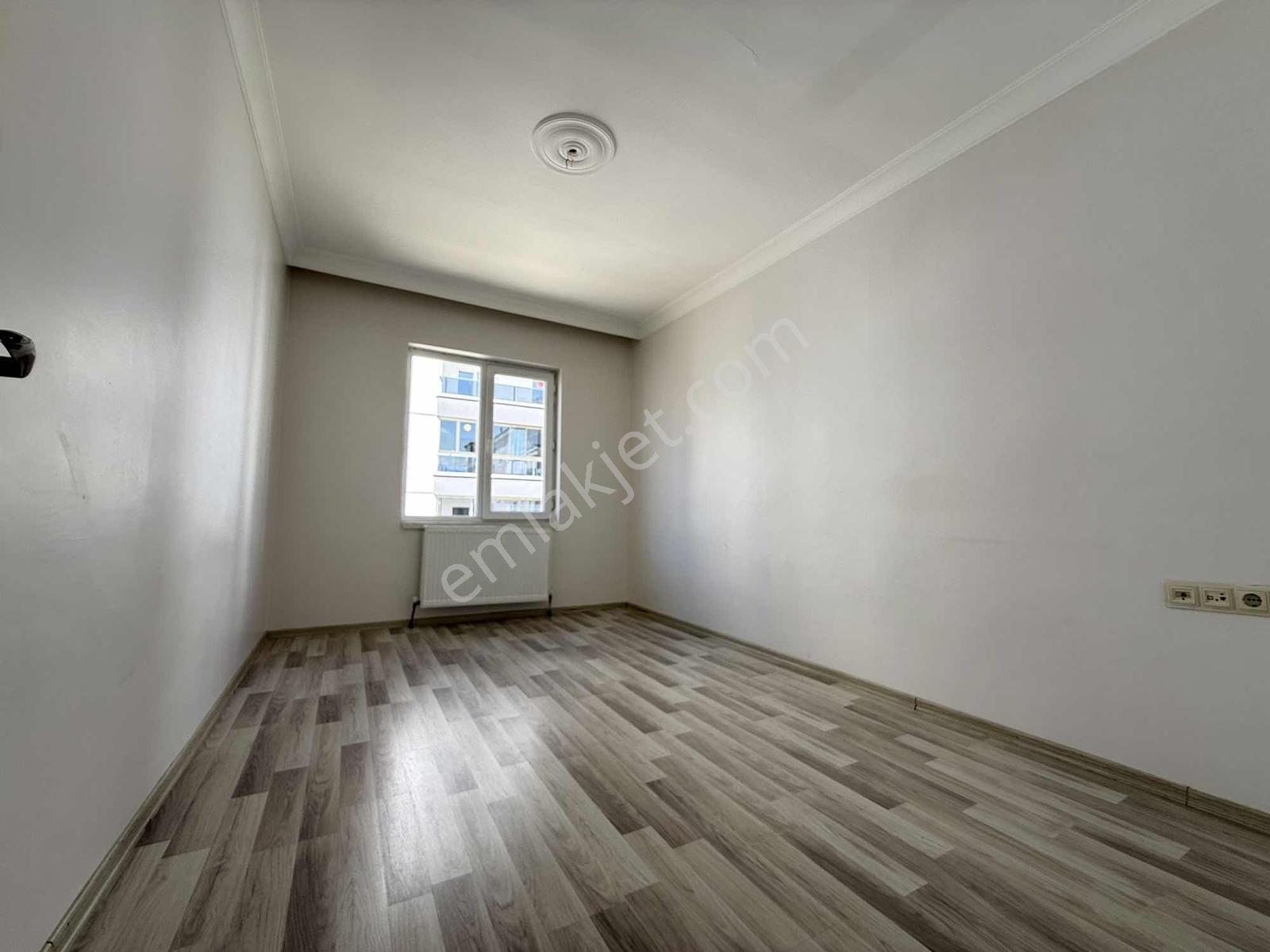 Yüce'den ▓kapalı Otopark 3+1 Geniş Oturumlu Kilerli Fırsat Daire - Görsel 32