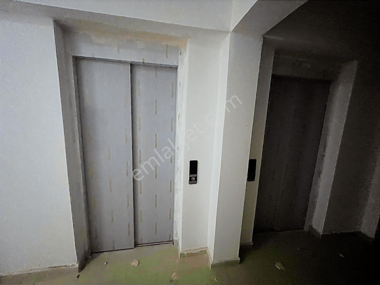 Sakarya Hendek Pazar Yeri Yakını Yatırımlık 1+1 Satılık Daire - Görsel 4