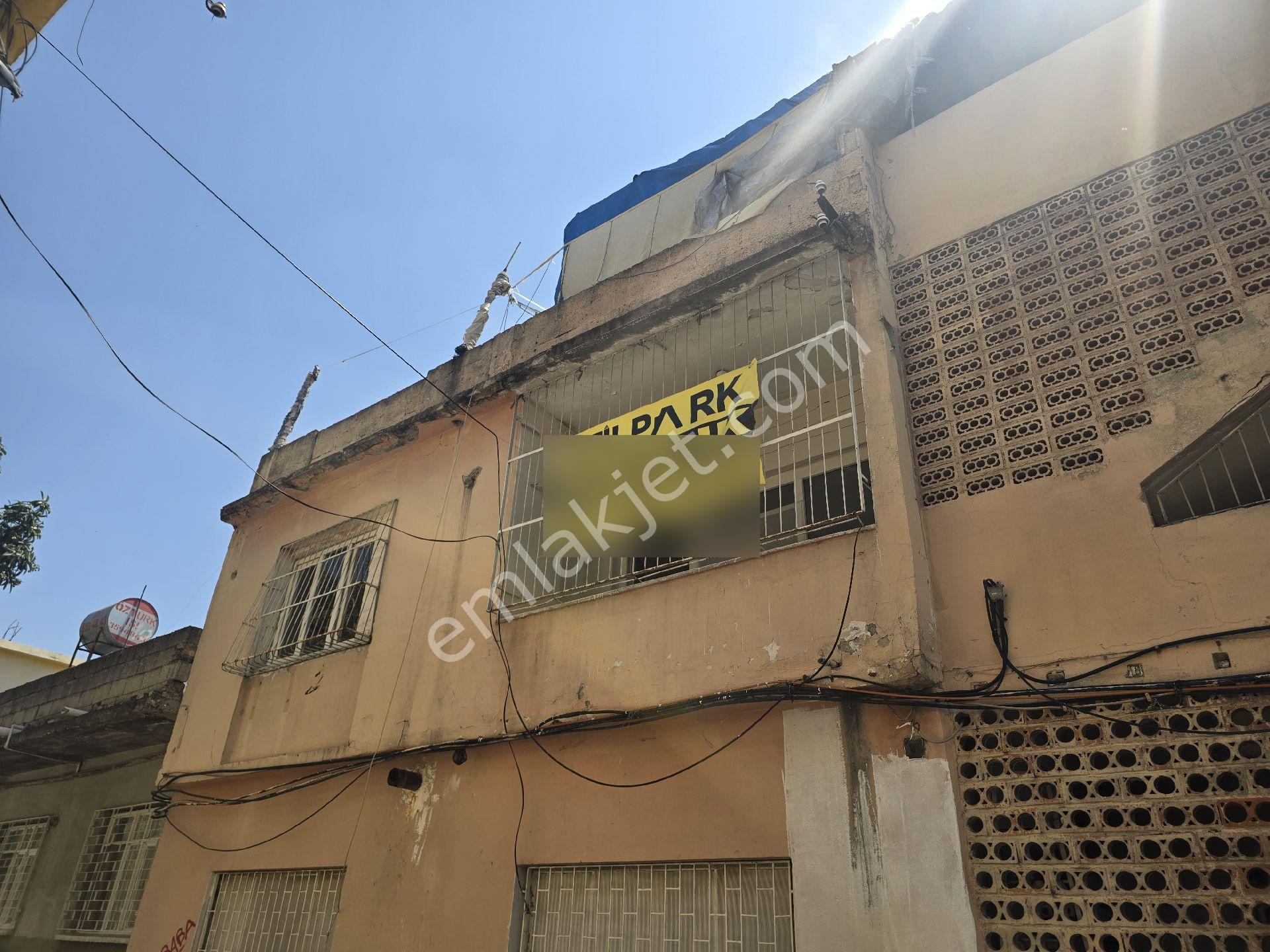 Tellidere 2+1 Kapalı Mutfak 120m² - Görsel 13