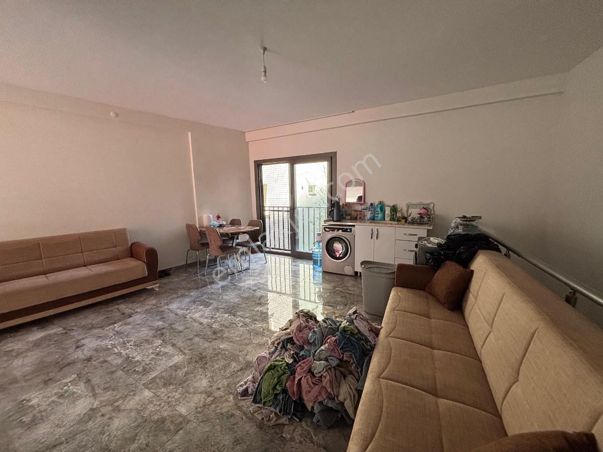 Kuşadası Merkezde Yatırımlık 2 Katlı Satılık Dükkan - Görsel 12