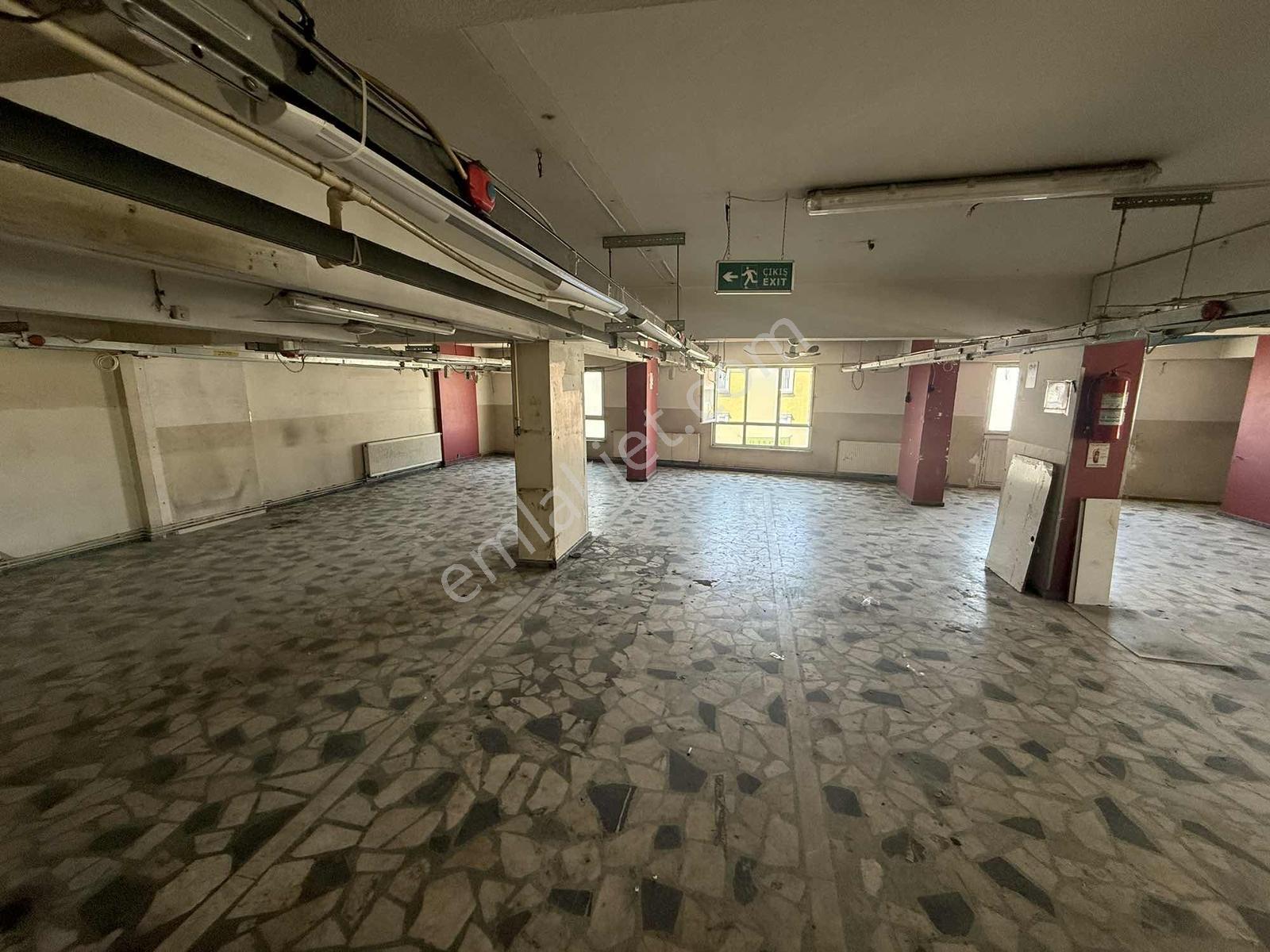 Aydın İnş.50. Yıl Mah Tramvayın Dibinde Kiralık İş Yerleri - Görsel 13