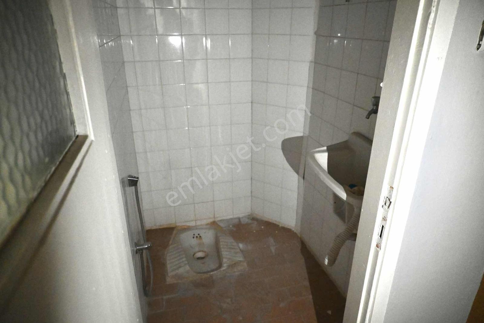 Bm Real Estate Altıparmak'ta Satılık 2+1 Asansörlü Daire - Görsel 7