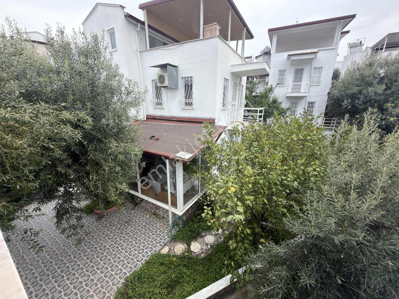 Kuşadası Yavansuda Havuzlu Site İçerisinde Deniz Manzaralı - Görsel 24